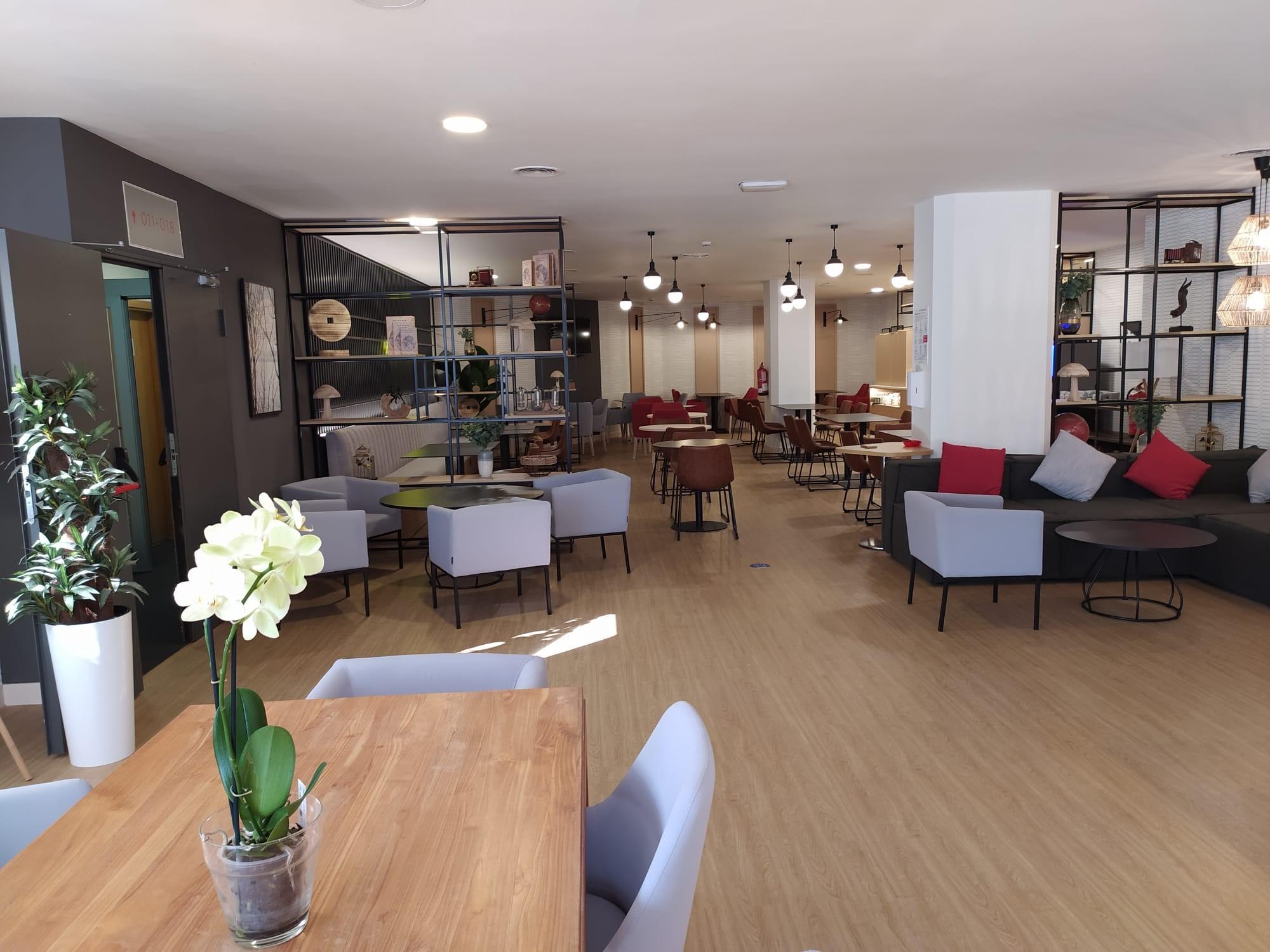 Ramada By Wyndham Madrid Tres Cantos Zewnętrze zdjęcie