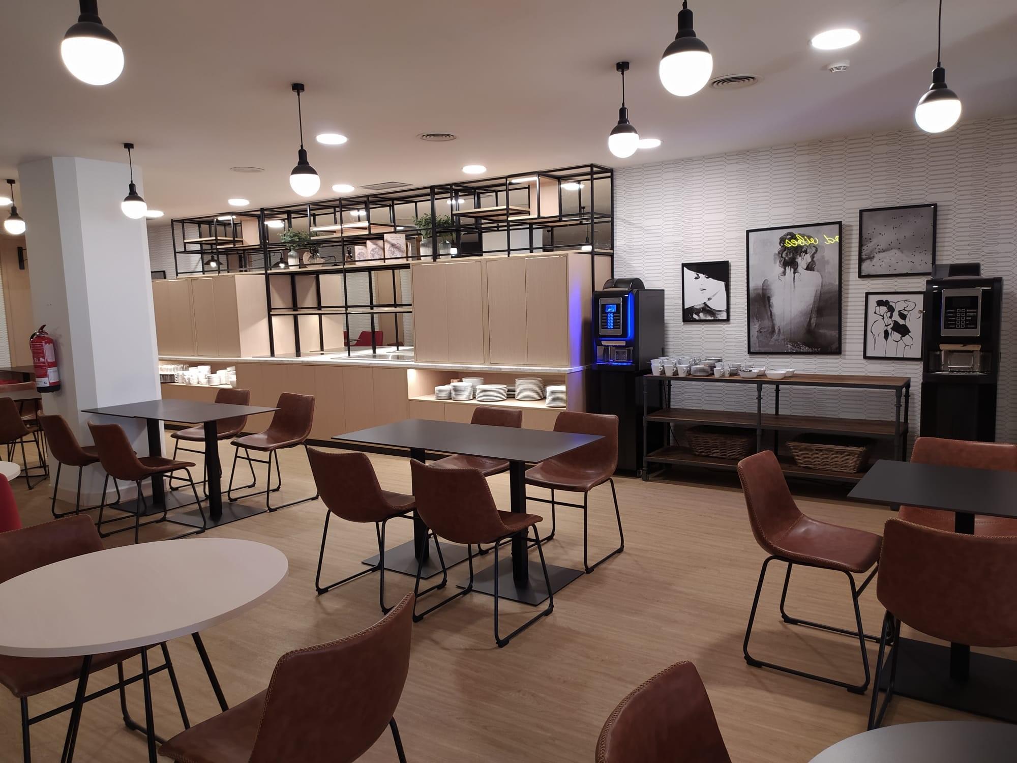 Ramada By Wyndham Madrid Tres Cantos Zewnętrze zdjęcie
