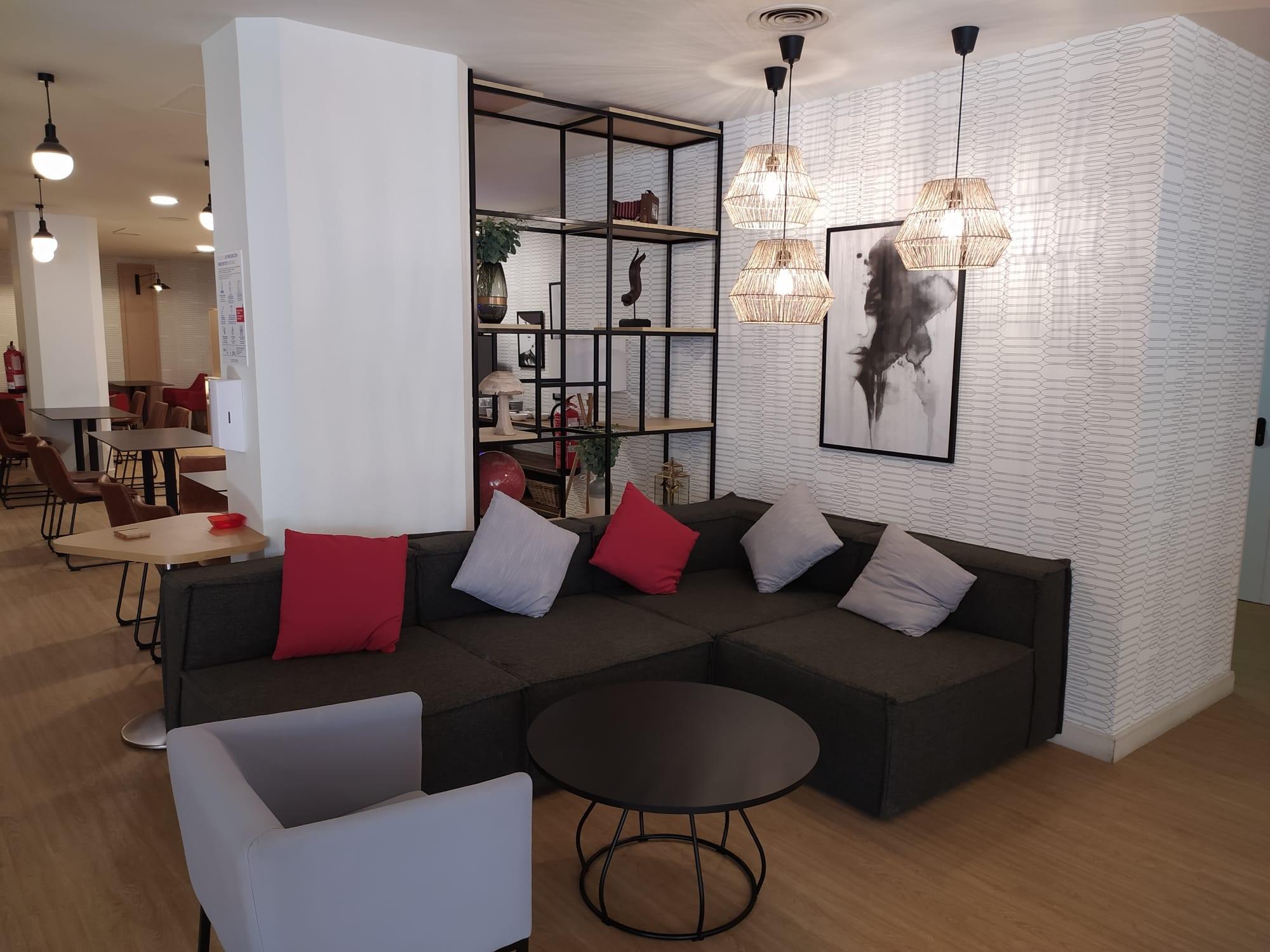 Ramada By Wyndham Madrid Tres Cantos Zewnętrze zdjęcie