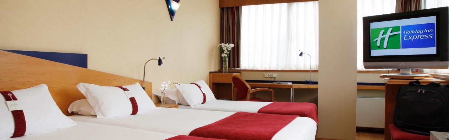 Ramada By Wyndham Madrid Tres Cantos Zewnętrze zdjęcie